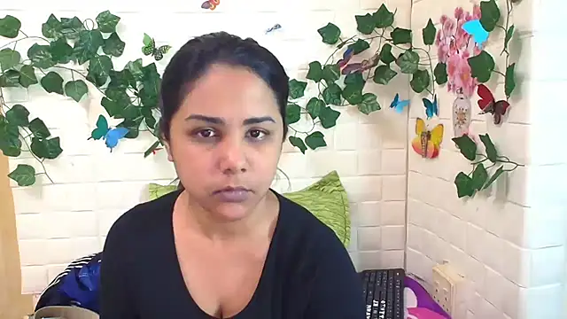 IndiaSexyStripper4u online show from September 12, 2025, 5:13 pm