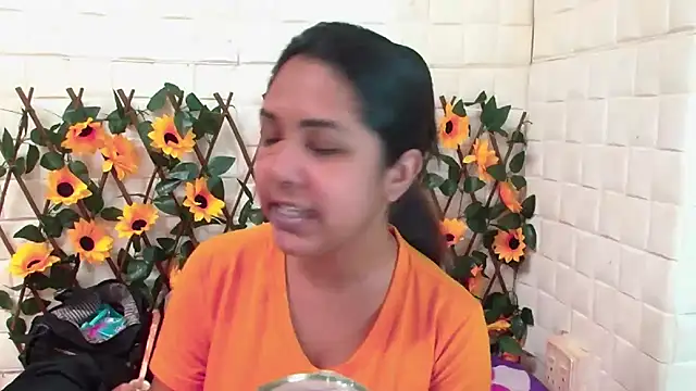 IndiaSexyStripper4u online show from December 5, 2025, 4:43 am