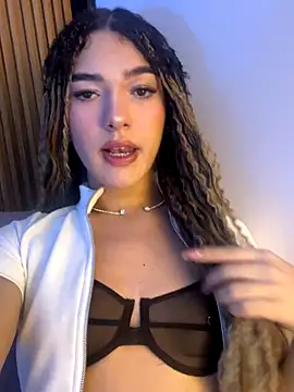 MarilynDupont online show from October 29, 2025, 8:43 pm