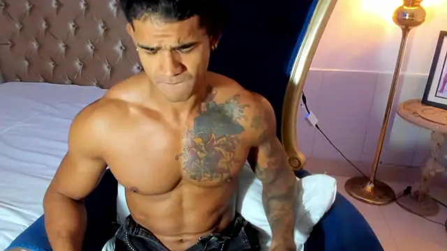 antonio  444 online show from November 16, 2025, 10:32 am