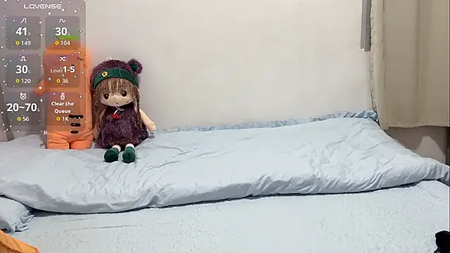 Snapshot of Yingbao-Baby chatting on October 29, 2025, 9:11 am Yingbao-Baby online show from October 29, 2025, 9:11 am