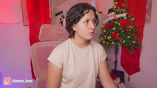 Snapshot of Dannaa_Lovs chatting on November 26, 2025, 5:03 pm Dannaa Lovs online show from November 26, 2025, 5:03 pm