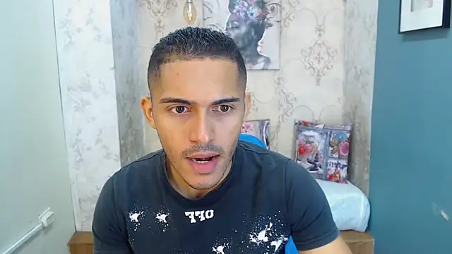 Derek Storm  online show from November 12, 2025, 12:16 pm