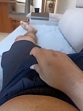 HighbrowThicket online show from December 19, 2025, 1:18 pm