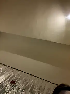 danny6699 online show from December 15, 2025, 4:33 pm