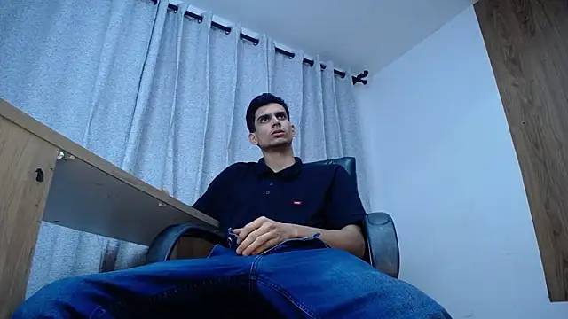 Snapshot of Sebalexis7 chatting on November 16, 2025, 3:45 am Sebalexis7 online show from November 16, 2025, 3:45 am