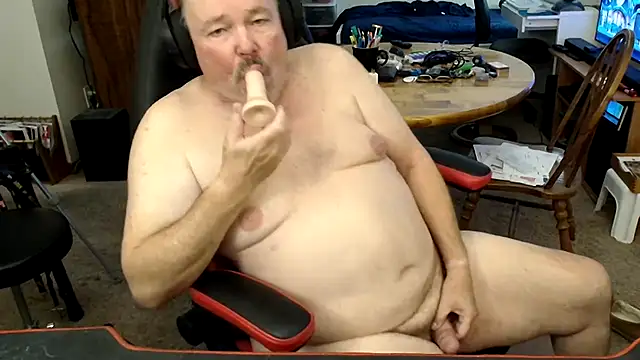 Snapshot of havethickcock chatting on November 25, 2025, 3:50 am havethickcock online show from November 25, 2025, 3:50 am