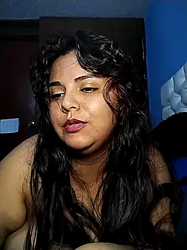 Snapshot of SamiBoobsxx chatting on December 2, 2025, 3:56 am SamiBoobsxx online show from December 2, 2025, 3:56 am