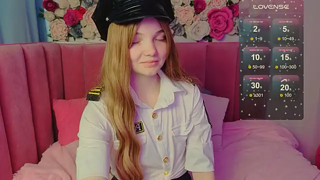 AnimeAlica18 online show from November 6, 2025, 2:23 am