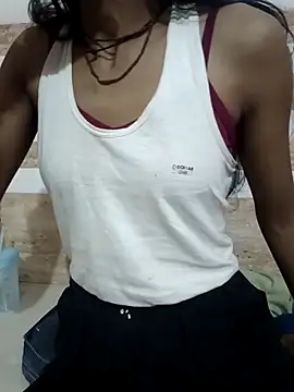 Snapshot of Geeta-satr chatting on December 17, 2025, 5:08 pm Geeta-satr online show from December 17, 2025, 5:08 pm