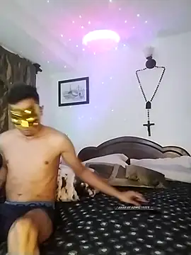 yenami online show from September 11, 2025, 6:46 am