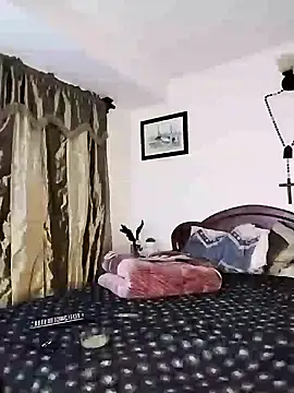 yenami online show from September 30, 2025, 4:06 am