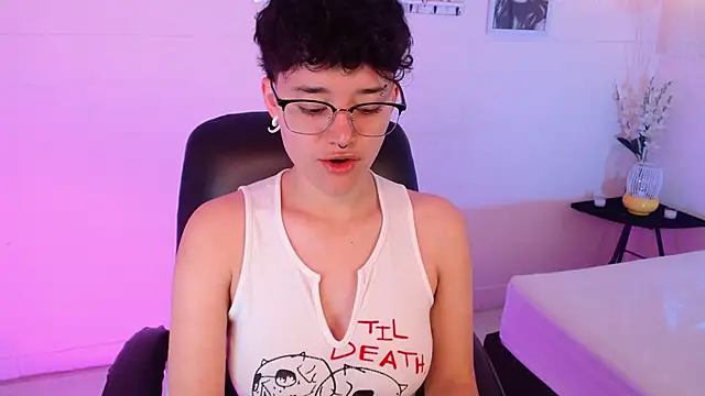 jeroharper online show from November 14, 2025, 3:11 pm