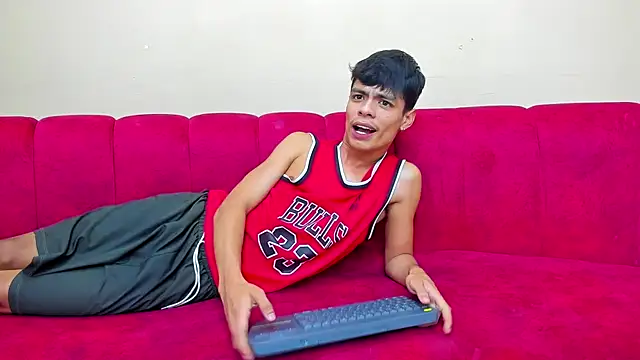 Brownie Lovers online show from November 21, 2025, 11:31 am