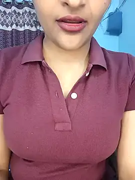 Hotty-couple063 online show from December 22, 2025, 12:18 am