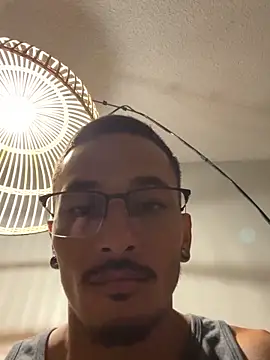 tanjir020 online show from September 16, 2025, 5:41 am