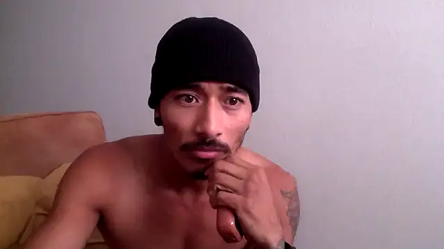 Snapshot of tanjir020 chatting on November 6, 2025, 11:04 pm tanjir020 online show from November 6, 2025, 11:04 pm