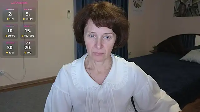 Lia Tito online show from October 27, 2025, 1:04 pm