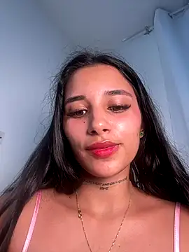 Snapshot of Lorena_Mcfly chatting on December 15, 2025, 12:37 am Lorena Mcfly online show from December 15, 2025, 12:37 am