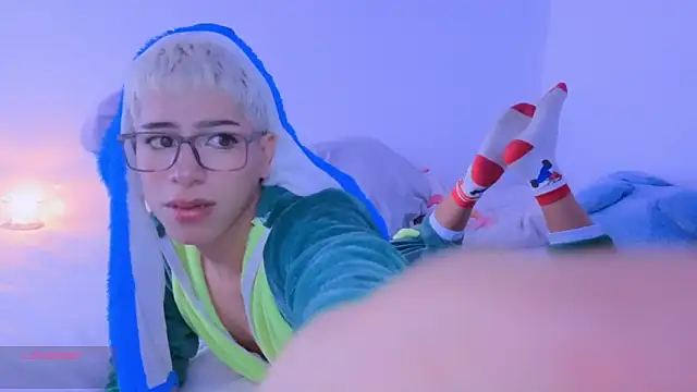 Snapshot of taichi_bluy chatting on September 21, 2025, 5:36 pm taichi bluy online show from September 21, 2025, 5:36 pm