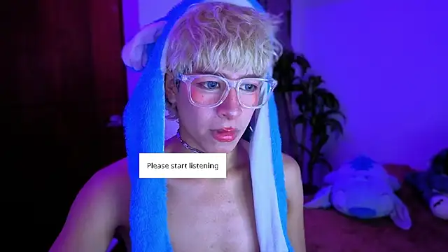 Snapshot of taichi_bluy chatting on November 21, 2025, 6:12 am taichi bluy online show from November 21, 2025, 6:12 am