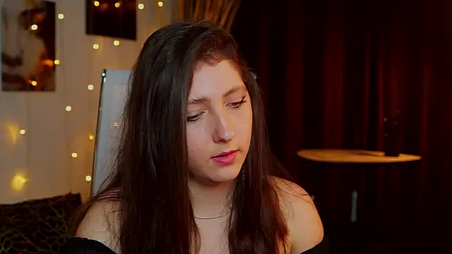 Snapshot of Mary_Miiller chatting on September 22, 2025, 12:40 pm Mary Miiller online show from September 22, 2025, 12:40 pm