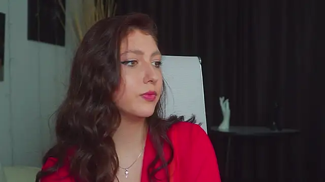 Snapshot of Mary_Miiller chatting on October 9, 2025, 12:36 pm Mary Miiller online show from October 9, 2025, 12:36 pm