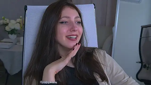 Snapshot of Mary_Miiller chatting on November 10, 2025, 5:50 am Mary Miiller online show from November 10, 2025, 5:50 am