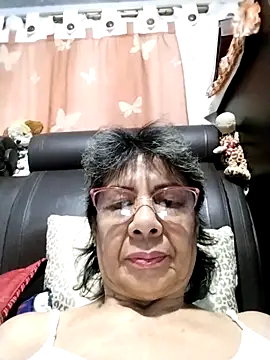 Snapshot of OliviaMorris1 chatting on September 20, 2025, 10:49 am OliviaMorris1 online show from September 20, 2025, 10:49 am