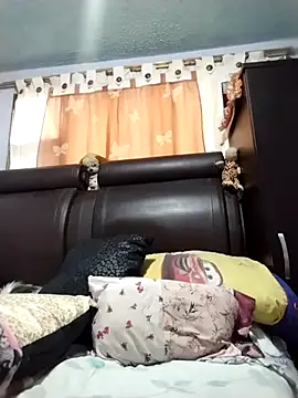 Snapshot of OliviaMorris1 chatting on October 8, 2025, 12:03 pm OliviaMorris1 online show from October 8, 2025, 12:03 pm