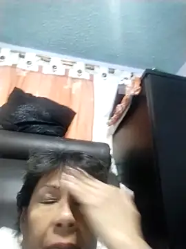 Snapshot of OliviaMorris1 chatting on November 24, 2025, 8:41 pm OliviaMorris1 online show from November 24, 2025, 8:41 pm