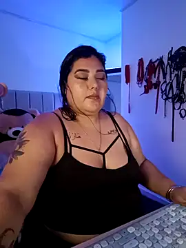 Snapshot of AndreaKinky chatting on November 14, 2025, 8:13 am AndreaKinky online show from November 14, 2025, 8:13 am