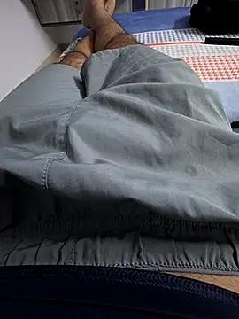 Snapshot of black-beast123 chatting on November 29, 2025, 6:11 pm black-beast123 online show from November 29, 2025, 6:11 pm