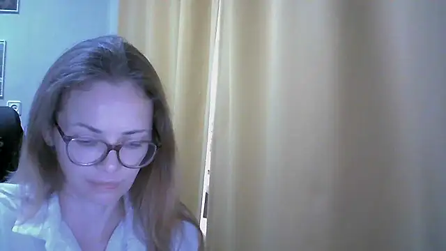 Snapshot of SEA_Dream chatting on September 15, 2025, 8:14 am SEA Dream online show from September 15, 2025, 8:14 am