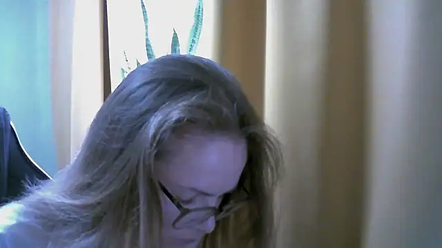 Snapshot of SEA_Dream chatting on September 18, 2025, 4:47 am SEA Dream online show from September 18, 2025, 4:47 am