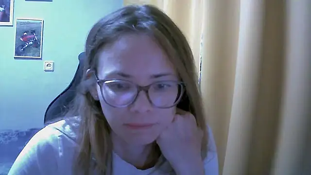 Snapshot of SEA_Dream chatting on October 6, 2025, 5:27 am SEA Dream online show from October 6, 2025, 5:27 am