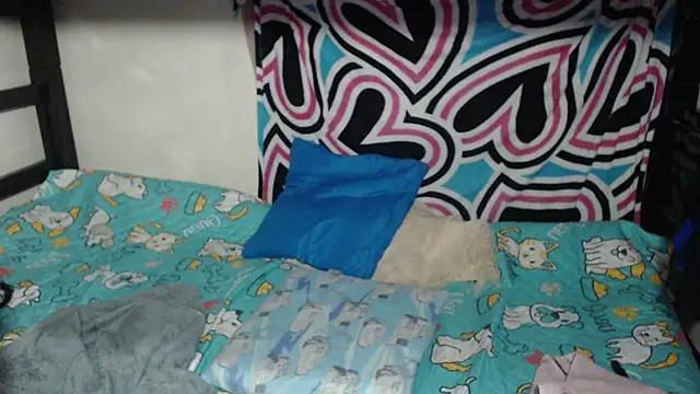 luzclaritaRamirez online show from November 12, 2025, 12:11 am