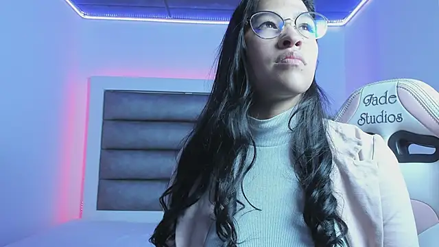 Andrea brunnette online show from November 27, 2025, 12:51 pm