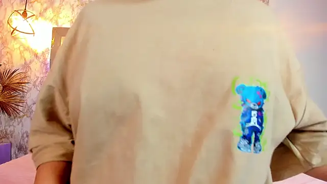 Aisha poweer online show from September 25, 2025, 2:59 am