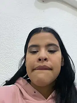 Aisha poweer online show from October 2, 2025, 2:51 am