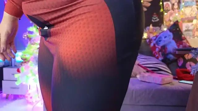 Snapshot of Mafecosecret chatting on December 5, 2025, 4:43 am Mafecosecret online show from December 5, 2025, 4:43 am