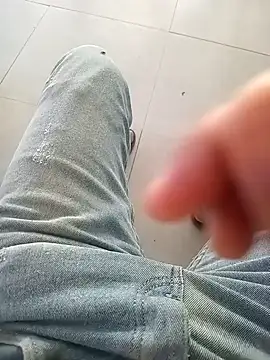 Snapshot of svvagesexyy chatting on October 26, 2025, 8:09 am svvagesexyy online show from October 26, 2025, 8:09 am