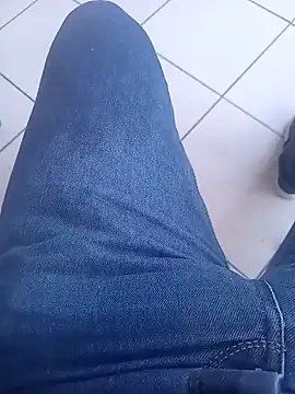 Snapshot of svvagesexyy chatting on December 3, 2025, 7:49 am svvagesexyy online show from December 3, 2025, 7:49 am