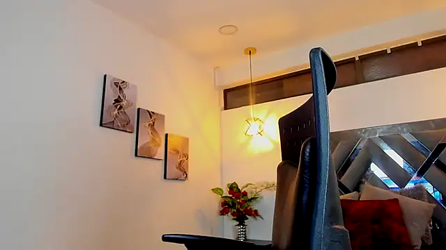 Rossi ss1 online show from September 13, 2025, 4:01 am