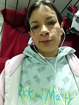 Snapshot of kim_lebanon chatting on December 14, 2025, 5:57 am kim lebanon online show from December 14, 2025, 5:57 am