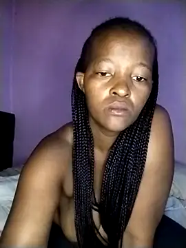 Snapshot of curvyyyyBabe chatting on December 2, 2025, 9:10 pm curvyyyyBabe online show from December 2, 2025, 9:10 pm