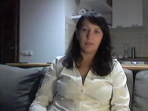 Snapshot of Elena48324 chatting on October 28, 2025, 7:27 pm Elena48324 online show from October 28, 2025, 7:27 pm