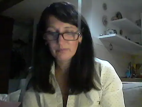 Snapshot of Elena48324 chatting on November 20, 2025, 7:13 pm Elena48324 online show from November 20, 2025, 7:13 pm