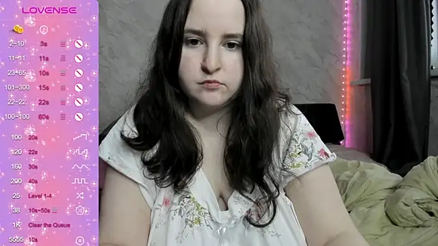 Snapshot of alice_allens chatting on November 24, 2025, 11:54 am alice allens online show from November 24, 2025, 11:54 am