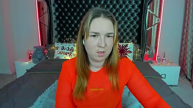 Snapshot of Sofii_darling chatting on December 14, 2025, 5:40 pm Sofii darling online show from December 14, 2025, 5:40 pm